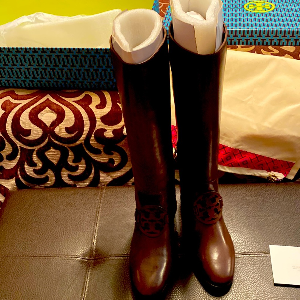 Authentic Tory Burch Boots